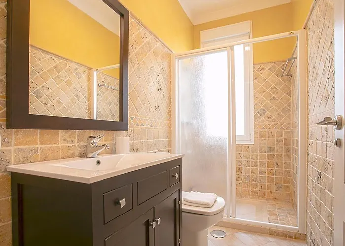 Daire Mansiones De Constitucion Apartamentosmalagamanagement